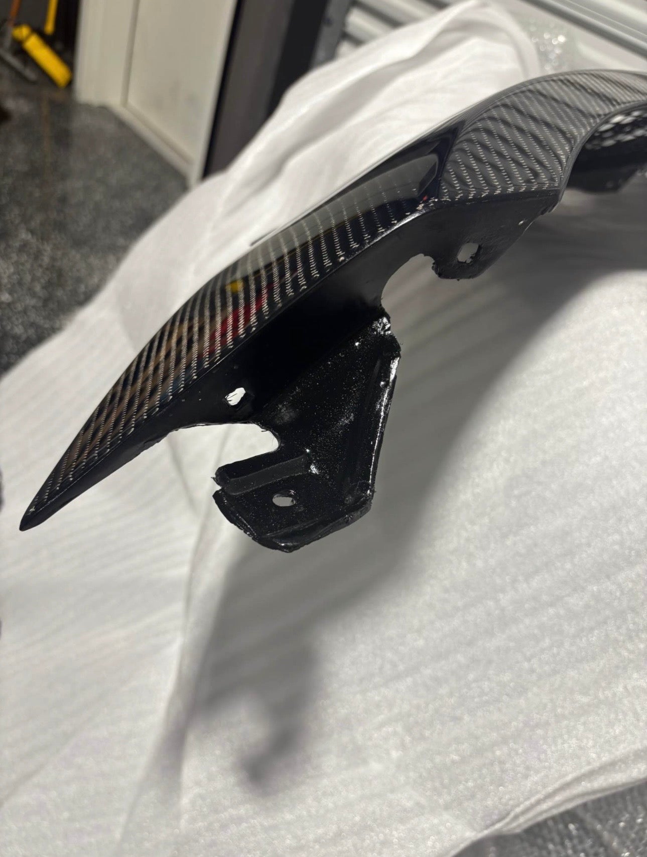 NISSIAN 350Z V1 CARBON FIBER FENDERS 2002-2009