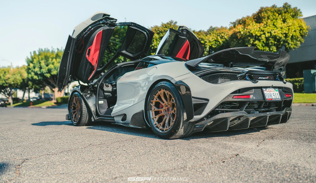 RF Style Carbon Fiber Rear Diffuser for McLaren 720S