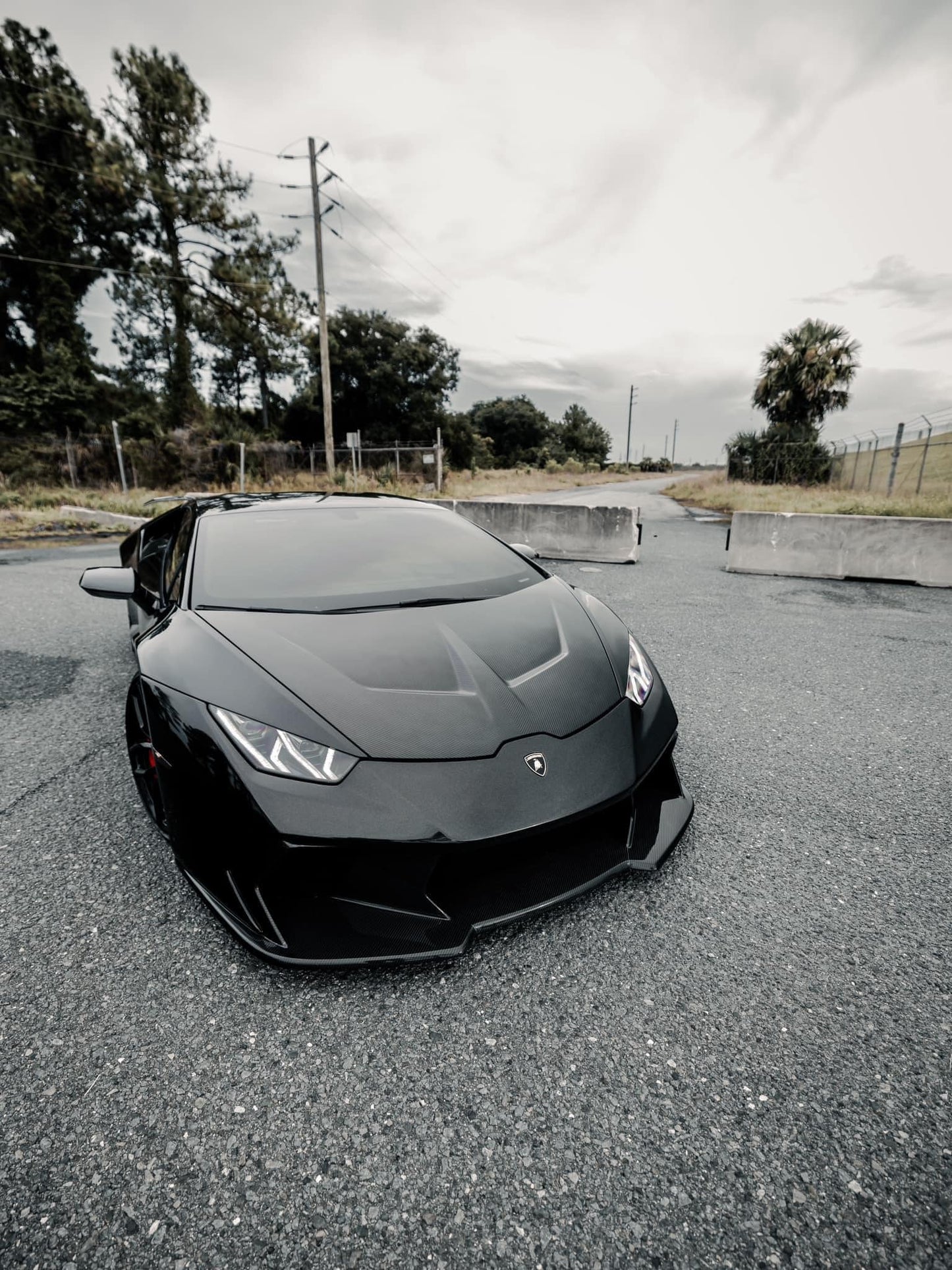 VRS Style Front Bumper and Lip for Lamborghini Huracan LP580-2/LP610-4