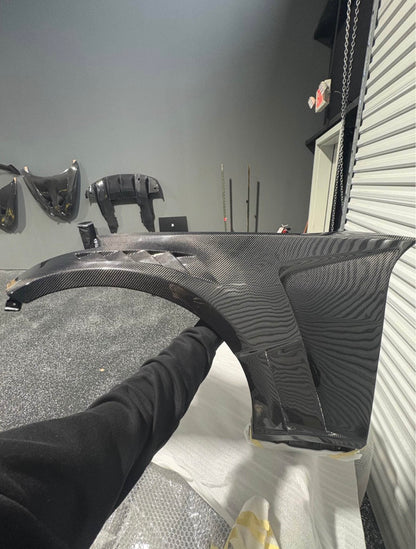NISSIAN 350Z V1 CARBON FIBER FENDERS 2002-2009