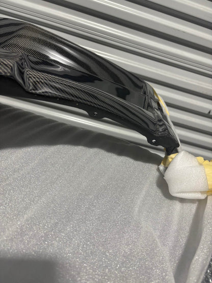 NISSIAN 350Z V1 CARBON FIBER FENDERS 2002-2009