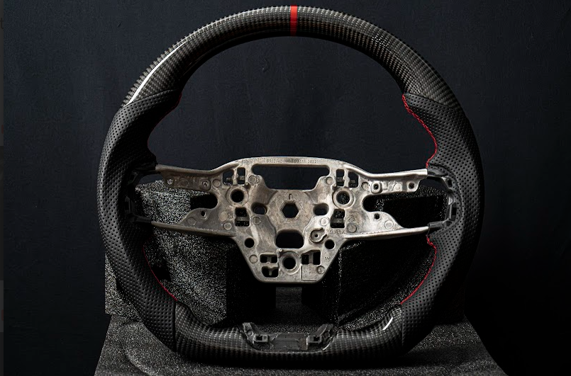 Carbon Fiber Steering Wheel For Ford Mustang S650